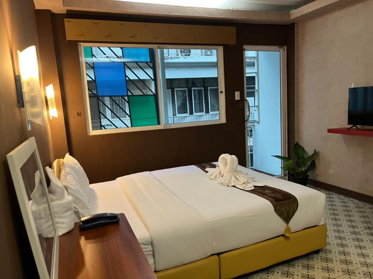 Cozy Rooms Asoke Bangkok Exterior foto